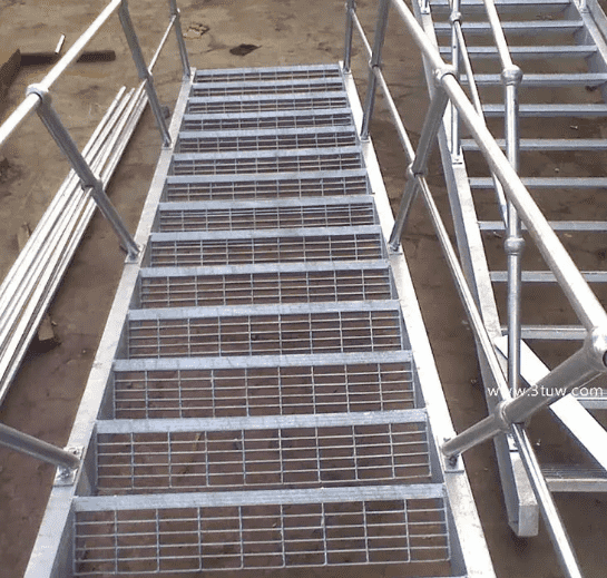 河北鍍鋅鋼格柵踏步廠家規(guī)格都什么價格？